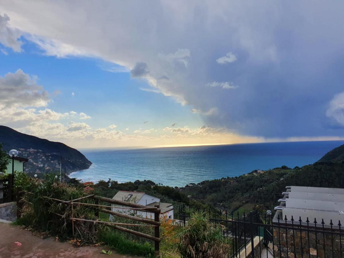 Ca Zelinda House Holiday Moneglia Exteriör bild
